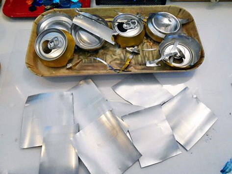 Feuille Aluminium Art, Soda Can Art, Soda Can Crafts, Aluminum Foil Art, Tin Can Art, Aluminum Can Crafts, Aluminum Crafts, Buy Wholesale Jewelry, Recycle Cans