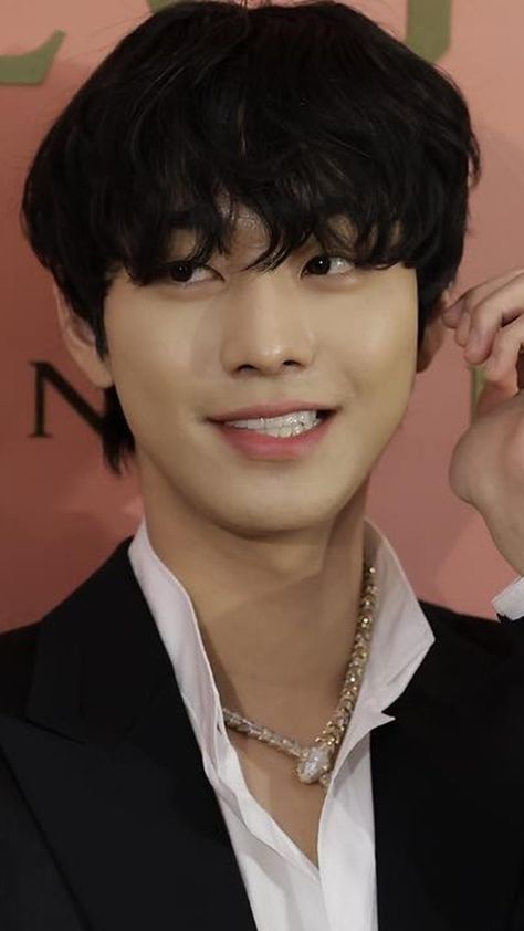 K Drama Guys, Ahn Hyo Seop Smile, An Hyo Seop, Ah Hyo Seop, Ahn Hyo Seop Shirtless, Ahn Hyoseop, Hyo Seop, Anh Hyo Seop, Paul Ahn