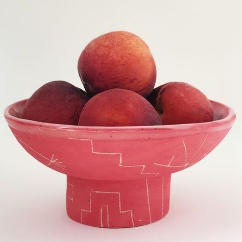 SDstuffs Fruit Bowl Decor, Fruit Bowl Ceramic, Diy Dish, Ceramic Fruit Bowl, Fruit Party, Ceramic Products, Fruit Dishes, Bowl Ceramic, Ceramic Inspiration