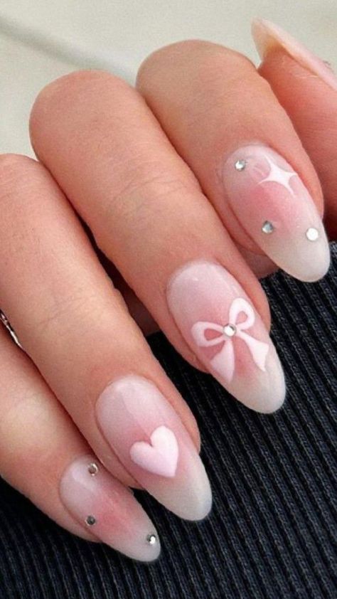 love nails Cute Nail Ideas January, Cute Everyday Nail Designs, Soft Core Nails, Nail For New Years, Eid Nails 2024, Cute Nail Designs For January, Round Cute Nails, Nail Designs For Gel Nails, New Year Theme Nails