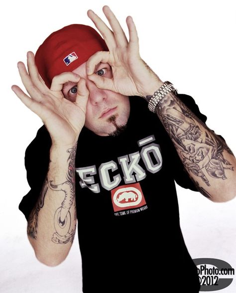 Fred Durst, Limp Bizkit, Online Quiz, Generate Leads, Increase Sales, Free Online, Red