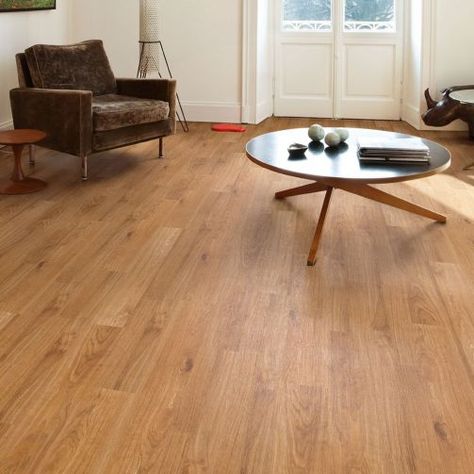 Wood Effect Vinyl Flooring | Wood Effect Lino Flooring UK Conservatory Decor, Best Vinyl Flooring, Oak Flooring, Waterproof Flooring, Dubai Abu Dhabi, Golden Oak, Aesthetic Look, Luxury Vinyl Flooring, Flooring Options