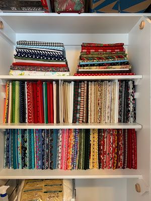 Because I say sew ;) : Organizing Fabric on Comic Book Boards How To Fold Fabric On Comic Book Boards, Comic Boards, Organize Fabric, Game Store, Sewing Rooms, Fabric Storage, Craft Room Organization, Folded Up, Room Organization