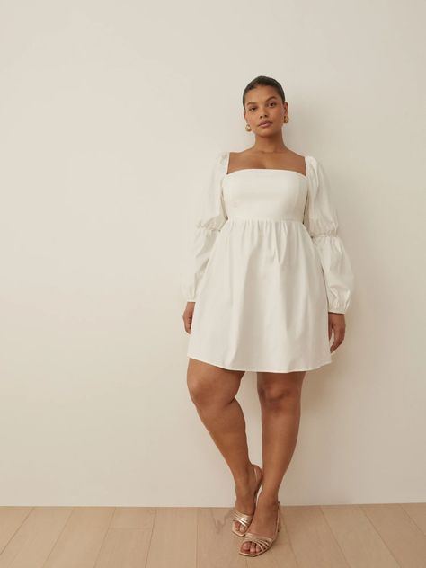 Reformation ~ michaela Vestido Off White Plus Size, White Dress Classy Plus Size, Plus Size Wedding Dresses Casual, Short Plus Size Wedding Dresses, Plus Size Graduation Dress, Short Wedding Dress Plus Size, Sustainable Dresses, Plus Size White Dress, Mini Dress Plus Size