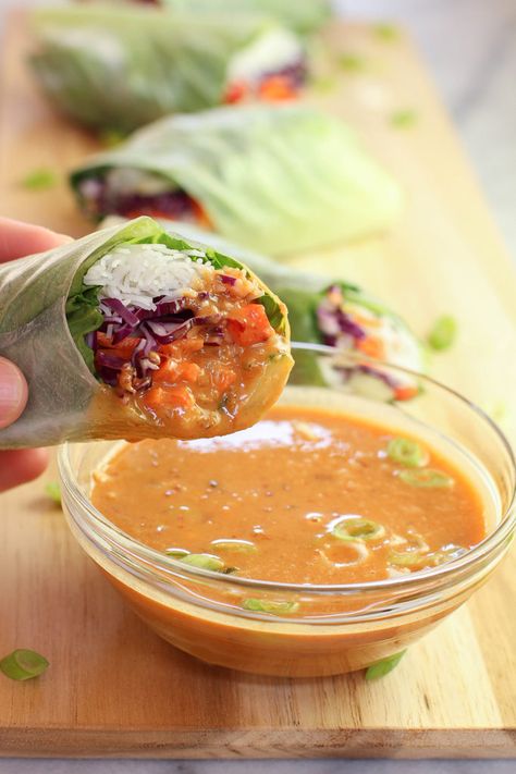 Sauce For Spring Rolls, Peanut Butter Dipping Sauce, Spring Roll Sauce, Peanut Dipping Sauce, Veggie Spring Rolls, Peanut Dipping Sauces, Spicy Peanut Sauce, Peanut Butter Sauce, Vegetarian Cabbage