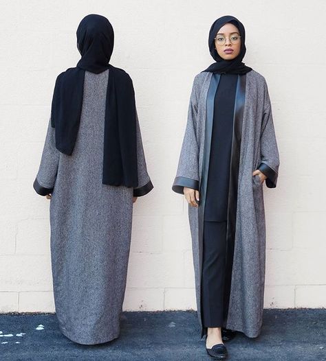 Grey and black abaya. Great for when you're feeling sophisticated and in need of comfort <3 #hijab Abayah Styles, Abaya Wardrobe, Street Hijab, Black Abaya, Muslim Style, Street Hijab Fashion, Hijab Outfits, Mode Abaya, Hijabi Style