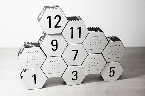 Creative Calendar, Wooden Calendar, Unique Calendar, Diy Calendar, Unique Products Design, Birthday Calendar, Web Graphic Design, Cool Ideas, Calendar Design