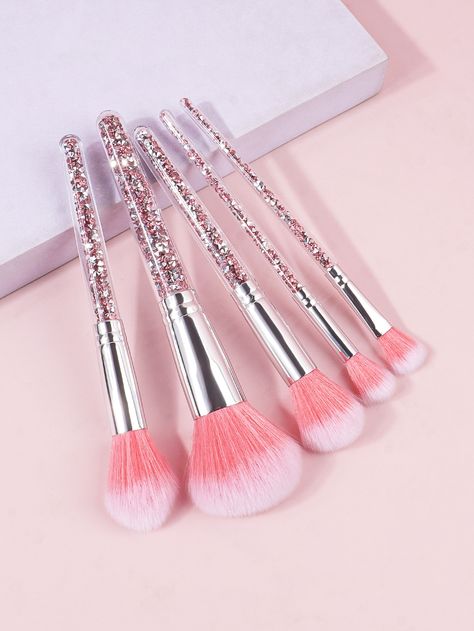 Eye makeup brushes