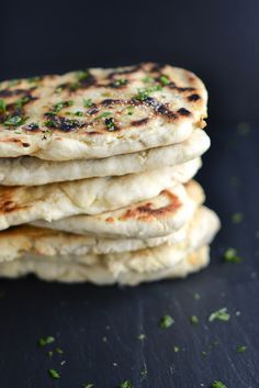 Bisquick Naan Garlic Naan Bread Recipe, Pane Naan, Butter Naan, Homemade Naan, Recipes With Naan Bread, Garlic Naan, Half Baked, Naan Bread, Half Baked Harvest