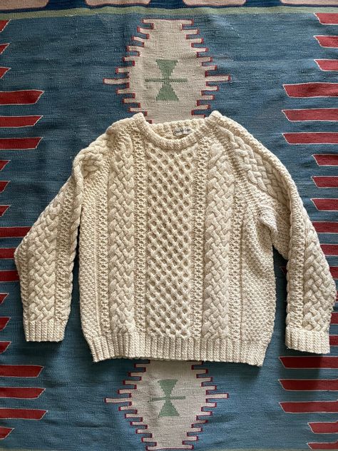 Irish Sweater, Vintage Overalls, Craft Knitting, Aran Sweater, Mens Cuts, Beautiful Knitting, Cute Sets, Sweater Pattern, Knitting Ideas