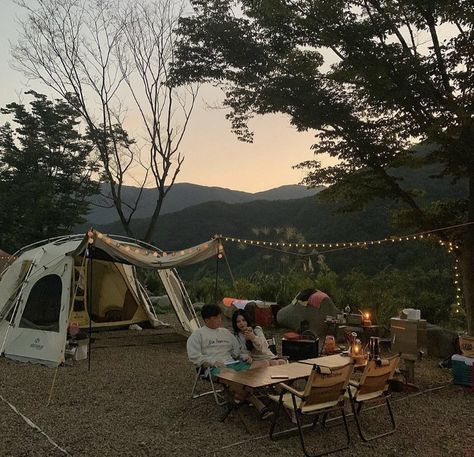 A Soft Life, Cozy Camping, Camping Inspiration, Camping Aesthetic, Backyard Camping, Soft Life, Camping Life, Family Camping, Camping And Hiking