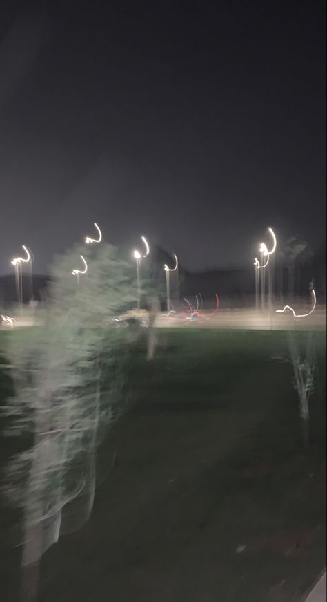 blurry streak with flash on About Snapchat, Snapchat Streak, Snapchat, Flash, Quick Saves