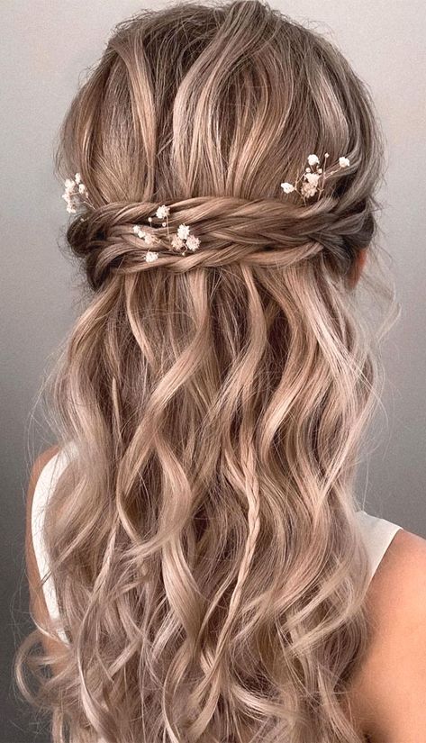 Half Up Half Down Hairstyles For Any Occasion : Braids, Textured half ups with Baby's breath Girls Half Up Hairstyles Kids, Half Up Hairstyles, Knot Hairstyles, Long Hair Designs, Blonde Hair With Roots, Curly Prom Hair, Simple Prom Hair, Half Up Half Down Hairstyles, Braided Prom Hair