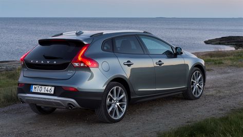 Volvo V40 Cross Country, Juniper Hill, Car 2023, Cape Town Travel, Country Backgrounds, Upcoming Cars, Hatchback Cars, Car Hd, Volvo V40