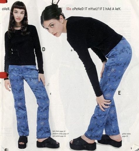 90s Fashion Catalog, 90s Teen Fashion, Amen Break, 90s 2000s Fashion, Urban Fashion Girls, Urban Wear Women, Urban Apparel, 90s Clothing, 일본 패션