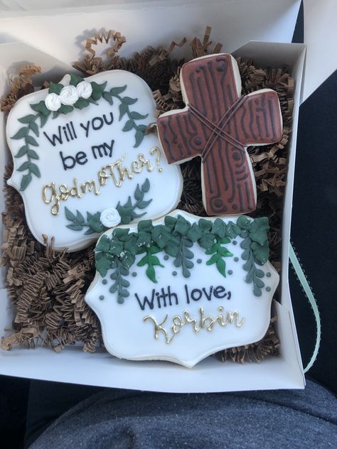 Will you be my godmother Will You Be My Godmother Cookies, Cookie Board, Godmother Proposal, God Mother, Fun Baby Announcement, Small Bakery, Baptism Ideas, Godparent Gifts, Baby Dedication