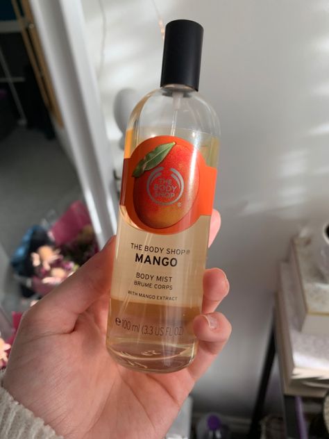 Body Shop Mango, Expensive Perfume, Chanel Perfume, Perfume Scents, Bath And Body Care, Perfume Lover, Body Care Routine, Yves Rocher, Body Skin Care Routine