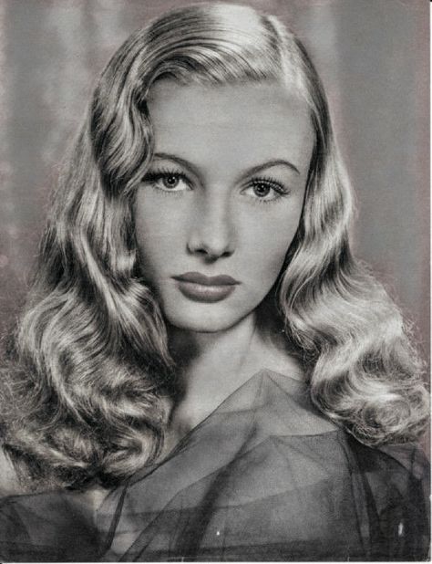 Veronica Lake Vintage Hollywood Hair, The Veronicas, George Peppard, Jacqueline Bisset, Diana Dors, Vintage Stars, Veronica Lake, Hollywood Hair, Elvis Costello