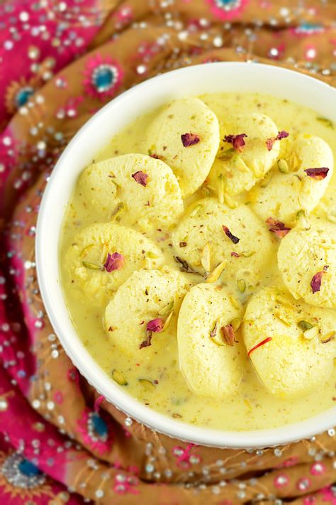 Step by Step Easy Rasmalai Recipe Ras Malai Recipe, Malai Recipe, Rasmalai Recipe, Ras Malai, Rasgulla Recipe, Baked Plantains, Easy Indian Dessert, Mango Dessert Recipes, Bengali Food