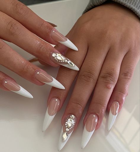 Almond Nails Designs Long Shape, White Almond Nails Aesthetic, Almond Glam Nails, Long Almond Shaped Nails Designs, Almond Nails With Stones, Cute Long Almond Nails, White Nail Inspo Almond, French Tip Ideas White, Long Almond Nail Ideas