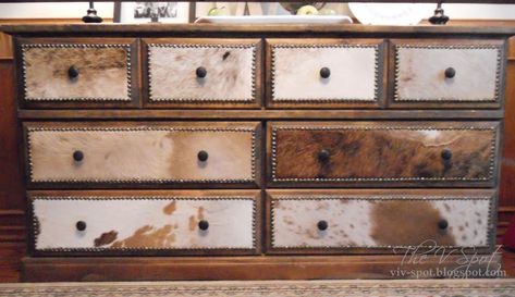 cowhide, dresser, dresser re-do, studded dresser-are you kidding me?! Friggin awesome! Western Dresser, Cowhide Decor, Rustic Dresser, Murphy Bed Ikea, Cowhide Furniture, Dresser Redo, Western Furniture, Shabby Chic Dresser, Painted Dresser