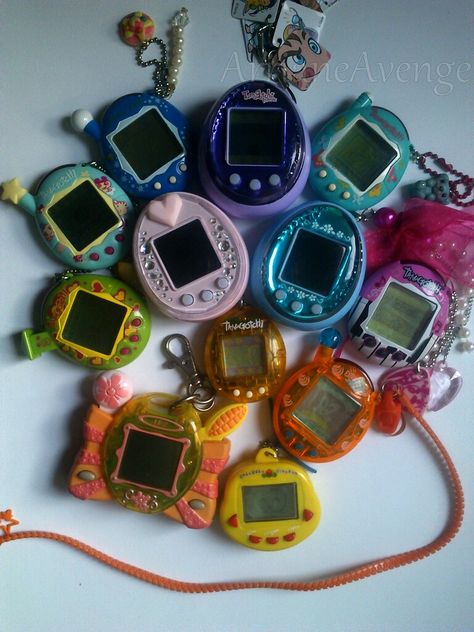 Update my Tamagotchi collection :) | My collection of tama's… | Flickr Tamagotchi Collection, Mina Mongoose, Tamagotchi Aesthetic, Y2k Childhood, Kawaii Tamagotchi, Tamagotchi Uni, Panda Store, Pusheen Cute, Japan Kawaii