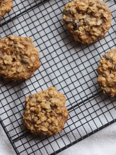 High Altitude Oatmeal Raisin Cookies – umami holiday High Altitude Oatmeal Raisin Cookies, High Altitude Oatmeal Cookies, High Altitude Cookies, Cookie Recipes High Altitude, Mmm Cookies, Creative Sweets, Gluten Free Oatmeal Cookies, Cookie Recipes Oatmeal Raisin, High Altitude Baking