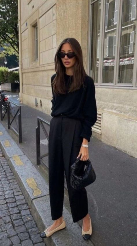 Chique Outfits, Business Casual Outfits For Work, Stylish Work Outfits, Minimal Chic, Chic Outfit, Casual Work Outfits, All Black Outfit, Mode Inspo, Looks Chic