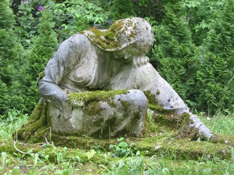 mourning woman mossy statue Mossy Statue, Wood Elf, Grow Old, Stone Statues, Marble Statues, Sculptures & Statues, Garden Statues, New Things, Graveyard