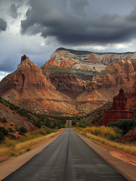 Capital Reef National Park, Pictured Rocks National Lakeshore, Colorado Plateau, Capitol Reef, Capitol Reef National Park, Adventure Bucket List, Utah National Parks, National Parks Trip, Hidden Gem