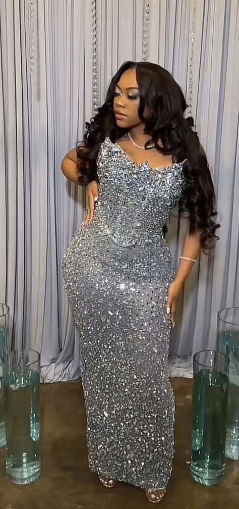 Chrome Dress Prom, Silver Corset Prom Dress, Dubai Prom Dress, Sliver Prom Dresses Black Women, Silver Sweet 16 Dress, Prom Silver Dress, Tube Top Prom Dress, Silver Prom Dresses Black Women, Sliver Prom Dress