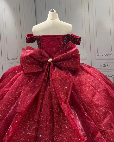 Custom Made Burgundy Quinceanera Dress #reddress #reddress #15años #quincedress #girl Quinceanera Dresses Wine Red, Silver Quince Dresses, Burgundy Quince Dresses, Dark Red Quinceanera Dresses, Burgundy Quince, Burgundy Quinceanera, Sweet 15 Ideas, Burgundy Quinceanera Dresses, Red Quinceanera Dresses