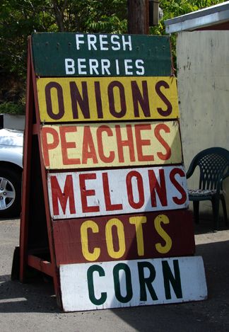 Veggie Stand, Farm Market Ideas, Large Sandwich, Market Signage, Vegetable Stand, Produce Stand, Fruit Stand, Farm Store, Stand Ideas