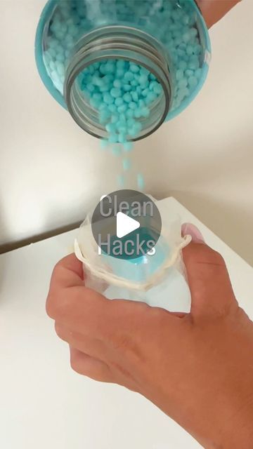 Ira / Motherhood / lifestyle on Instagram: "Collection clean hacks 🫧 Which one did you like more? #cleaning #clean #cleanhacks #tips #hacks #fypage" House Cleaning Hacks, Kitchen Cleaning Tips, Clean Hacks, Cleaning Hacks Tips And Tricks, Home Cleaning Hacks, Motherhood Lifestyle, Instagram Hacks, Cleaning Videos, Kitchen Ideals