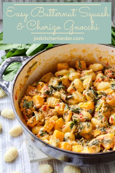 If you are looking for the best sauce for gnocchi you've come to the right place! This easy butternut squash & chorizo based sauce with spinach, sun-dried tomatoes and creamy goat's cheese is not only quick enough to make as a midweek meal but also extremely wholesome and delicious! #gnocchi #sauce #bestsauceforgnocchi #midweekdinner #chorizo #goatscheese #butternutsquash #spinach #sundriedtomatoes Best Sauce For Gnocchi, Sauce For Gnocchi, Chorizo Gnocchi, Clean Vegetables, Gnocchi Sauce, Spinach Gnocchi, Easy Butternut Squash, How To Cook Gnocchi, Tomato Spinach