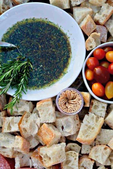 Italian Charcuterie Board Ideas, Italian Bread Dipping Oil, Italian Charcuterie Board, Italian Charcuterie, Bread Dipping Oil, Bread Dipping, Italian Dinner Party, Charcuterie Board Ideas, Dipping Oil