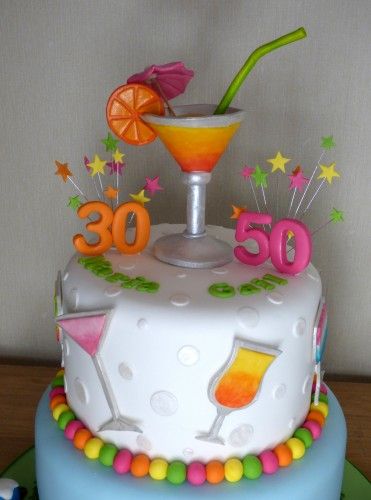 Cocktail Cake Ideas, Cocktail Themed Cake, Cocktail Cake Design, Party Cakes For Adults, Cocktail Party Cake, Margarita Birthday Cake, Birthday Cake Drink, Simple Fondant Cake, 18th Birthday Cake Designs