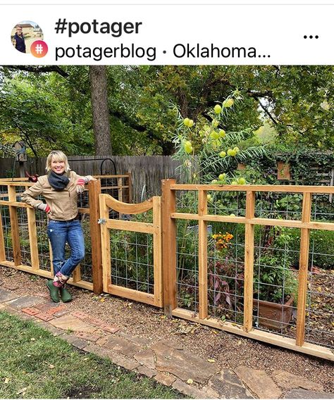 Fenced Vegetable Garden Design, Fenced In Patio, Garden Enclosure Ideas, Backyard Raised Garden, Fenced Garden, Vegtable Garden, Fenced Vegetable Garden, Cedar Garden, Fence Designs