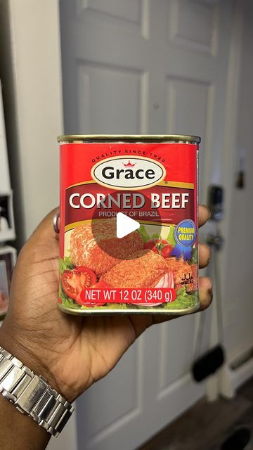 NicholeBeSocial | What’s fi lunch tuhdey because the way this ya bully beef sandwich hold mi 😭🙌🏾 not even Christ can tell me nothing 🇯🇲🇯🇲🇯🇲 bully beef... | Instagram Bully Beef Jamaican, Bully Beef Recipes, Bully Beef, Carribean Food, Jamaican Food, Jamaican Culture, Beef Sandwich, Jamaican Recipes, Caribbean Recipes