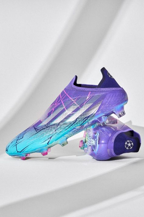 Adidas Football Shoes, Adidas Shoes Outfit, Adidas Soccer Boots, Womens Soccer Cleats, Cool Football Boots, Best Soccer Shoes, Adidas Football Boots, Adidas Cleats, Nike Football Boots