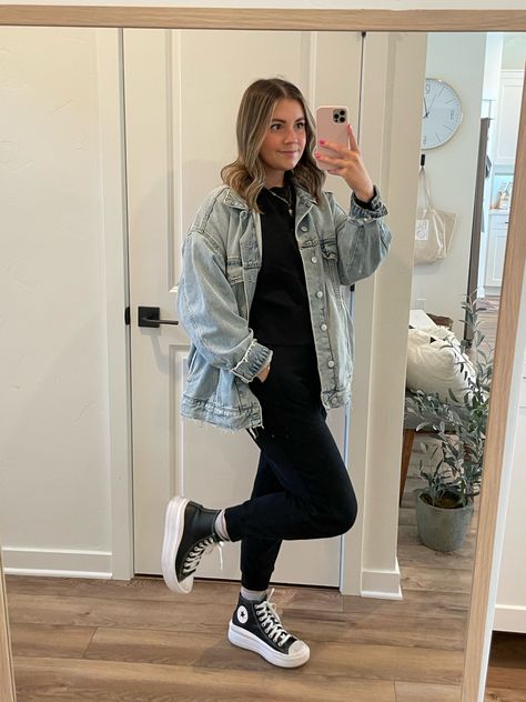 White High Top Vans Outfit Winter, Dress And Converse Outfit Fall, Black High Top Shoes Outfit, Black High Top Chucks Outfit, Mid Converse Outfit, Chuck Taylor High Tops Outfit Women, Chunk Taylor Converse Outfit, Black High Top Outfit, Black High Top Converse Outfits Fall