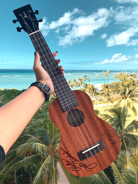 Hawaii Ukulele, Hawaiian Life, Hawaii Life, Ukelele, Hawaiian Islands, Kauai, Ukulele, Piano, Vision Board