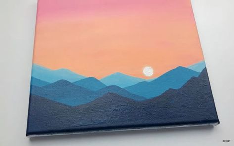 Mountain Sillhoute Painting, Acrylic Creative Painting, Parking Spot Painting Mountains, Easy At Home Paintings, Adventure Canvas Painting, Mountain Sky Painting, Paint Mountains Easy, Beginner Mountain Painting, Sunset Painting With Mountains