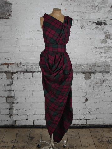 Wendy Dress, Trench Dress, Green Tartan, Day At The Races, Dresses To Make, Bridesmaid Ideas, Womenswear Fashion, Tartan Dress, Dress Order