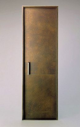 Custom Metal Door, Hammered Metal Door, Courtyard Door, Bronze Interior, Porte In Ferro, Metal Patina, Door Fridge, Door Metal, Bronze Door