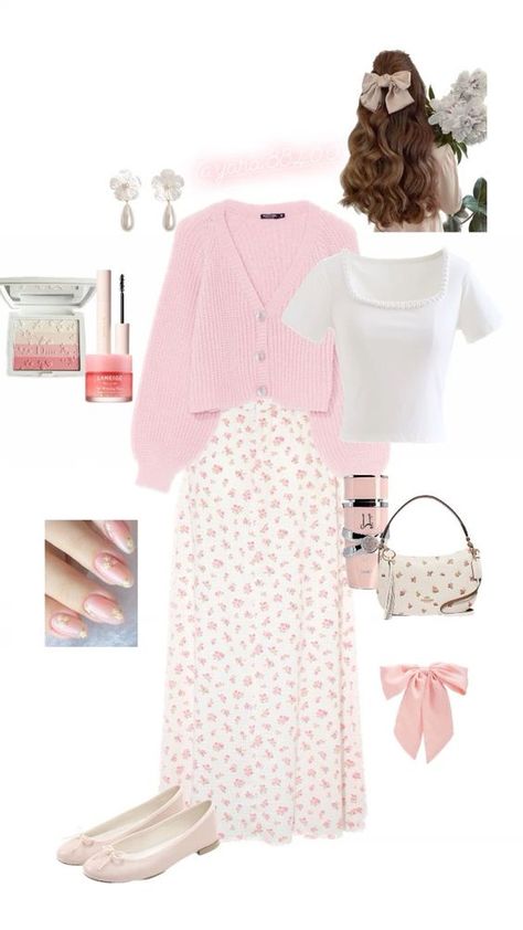 Girly Modest Outfits Summer, Girly Clothing Aesthetic, Cute And Modest Outfits, Girly Outfit Inspo Aesthetic, Girly Girl Aesthetic Outfits, Pink Feminine Outfits, Cute Girly Outfits Aesthetic, Pink Classy Outfits, Pink Style Outfit