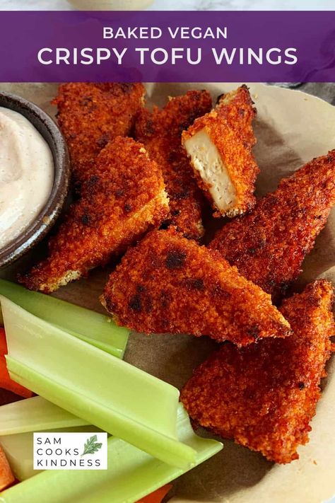 Finger licking delicious!! These baked crispy tofu wings are coated in the most indulgent sweet and spicy maple sriracha sauce! Easy to make and perfect for a game day snack, appetizer or meal! Tofu Wings, Sriracha Tofu, Maple Sriracha, Vegan Wings, Wfpb Recipes, Vegan Side Dishes, Diy Treats, Vegan Sides, Crispy Tofu