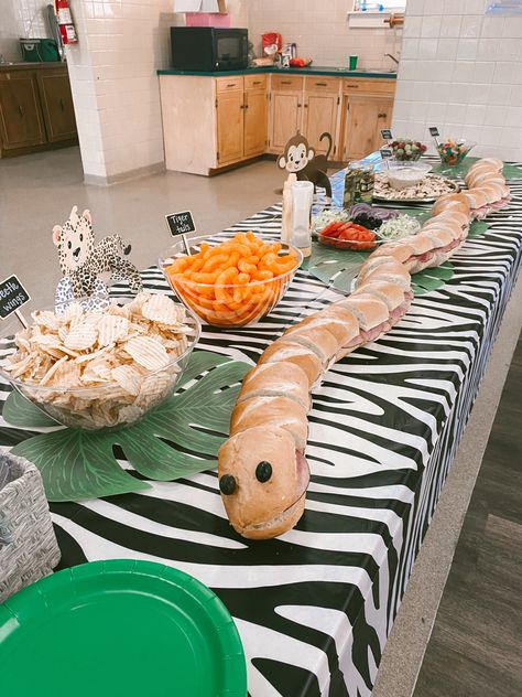 Jungle Theme Birthday Party Food Ideas, Wild And Three Birthday Activities, Party Animals Food Ideas, Snake Bday Party, Wild Life Birthday Theme, Jungle Safari Birthday Party Food, Rainforest Birthday Party Ideas, Snake Sandwich Birthday Parties, Wild Animal Themed Food