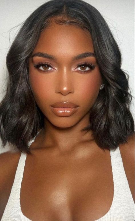 Lori Harvey Glam, Brown Woman Makeup, Formal Make Up Brown Eyes, Beyonce 90s Makeup, Bombshell Makeup Black Women, Vs Angel Makeup Brown Eyes, Soft Makeup Look For Brown Eyes, French Bride Makeup, Champagne Makeup Look Black Women