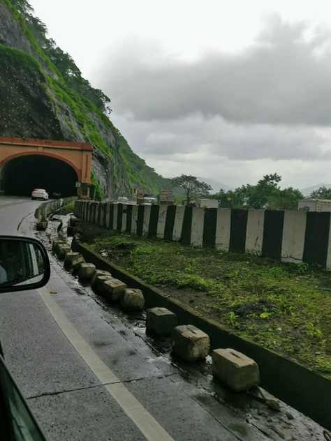 #Mumbai #Pune #Highway Mumbai Goa Highway, Mumbai Pune Highway Snap, Way To Pune Snap, Pune Rain Snap, Lonavala Snap Rain, Mumbai Pune Express Highway Snap, Mumbai Pune Express Highway, Lonavala Aesthetic, Lonavala Snap